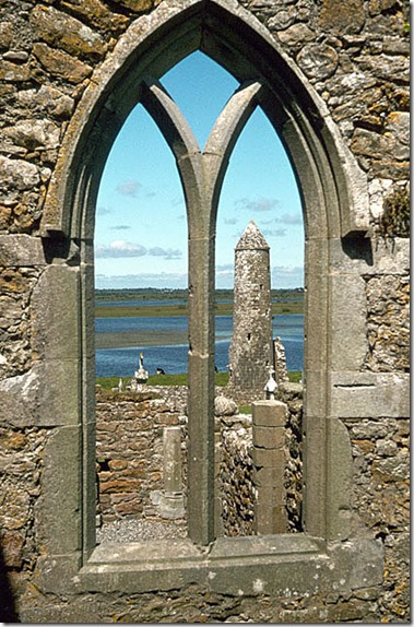 Clonmacnoise tower